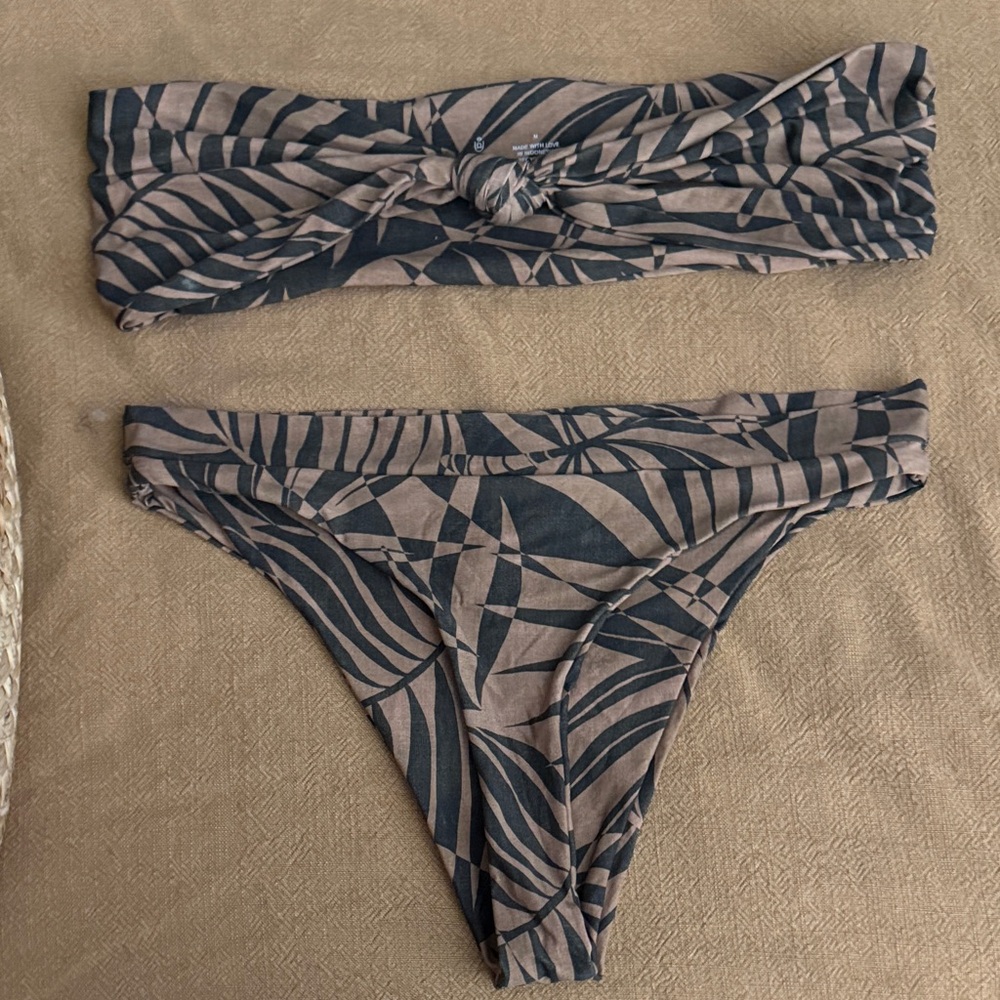 Leaf Print Bikini Set